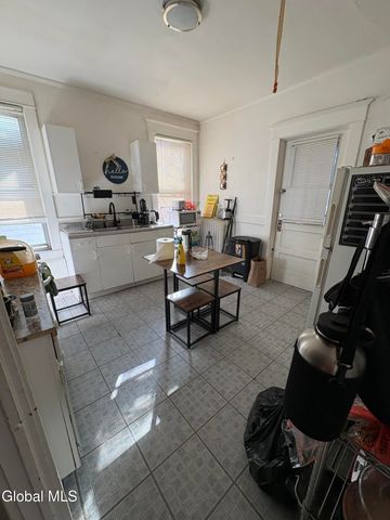 499 Delaware Avenue, Albany, NY 12209