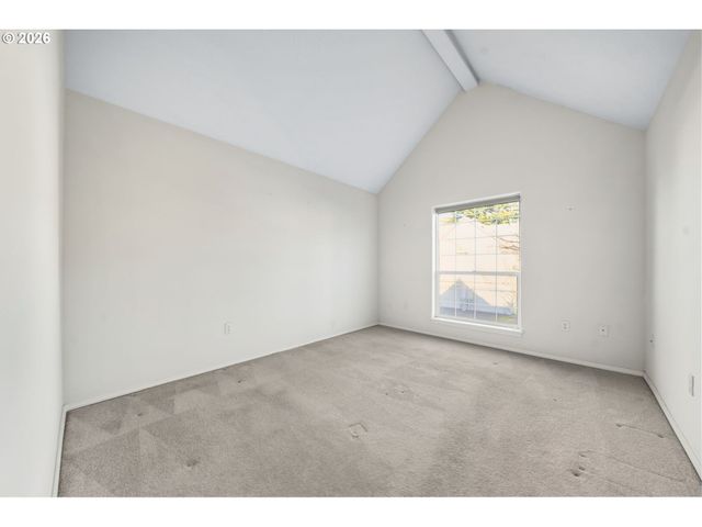 22070 Sw GRAHAMS FERRY Rd, Tualatin, OR 97062