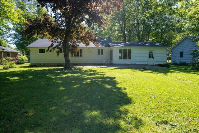 45 James Place, Orchard Park, NY 14127