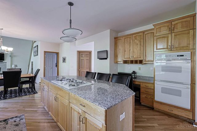 8485 Deer Path, West Chester, OH 45069