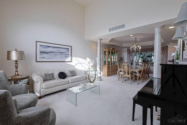 8485 Deer Path, West Chester, OH 45069