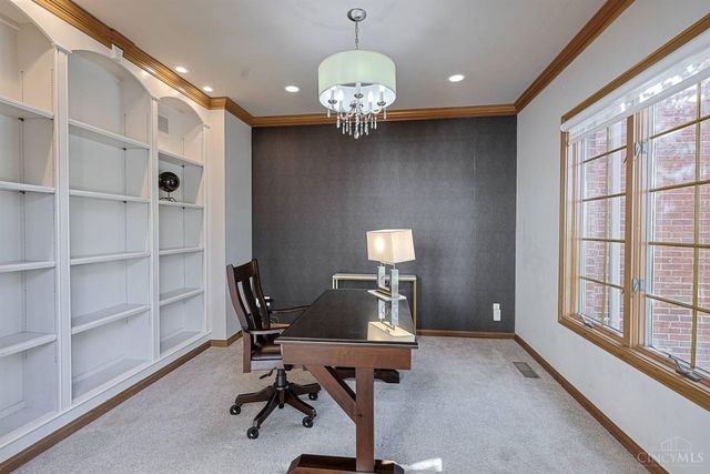 8485 Deer Path, West Chester, OH 45069