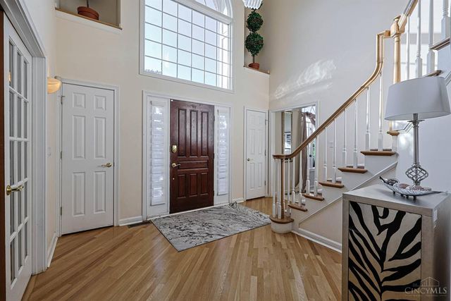 8485 Deer Path, West Chester, OH 45069
