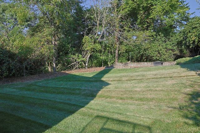 8485 Deer Path, West Chester, OH 45069