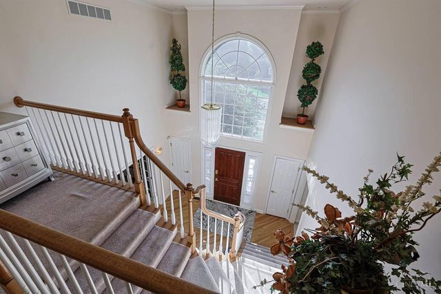 8485 Deer Path, West Chester, OH 45069