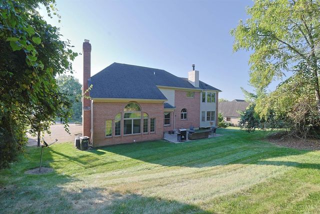 8485 Deer Path, West Chester, OH 45069