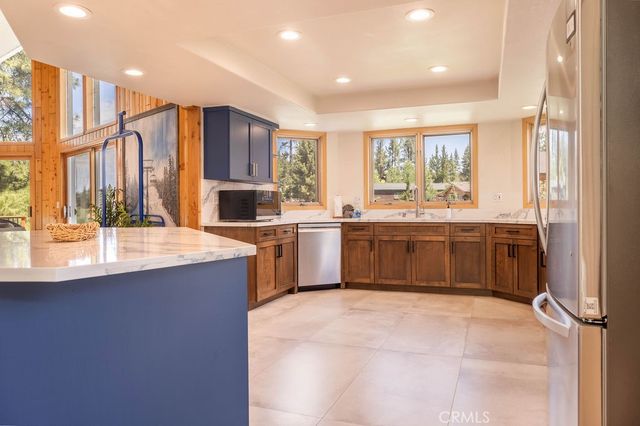 40034 Lakeview, Big Bear Lake, CA 92315