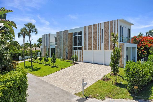 824 W Marbella Lane, Lantana, FL 33462
