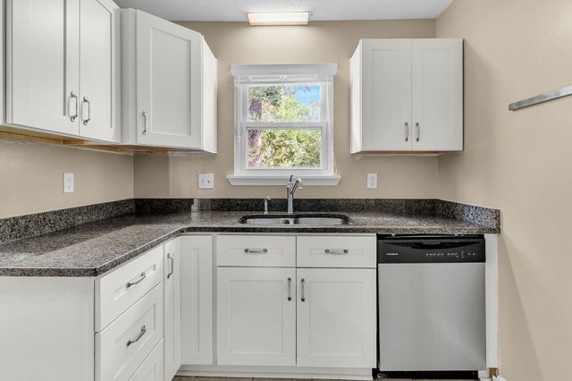 103 Keenan Avenue, Goose Creek, SC 29445