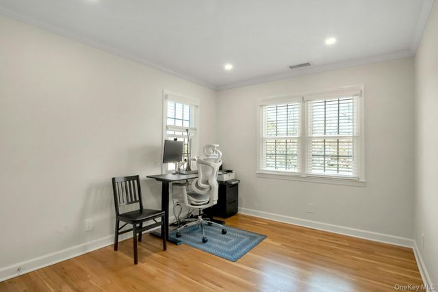 88 Marion Drive, New Rochelle, NY 10804