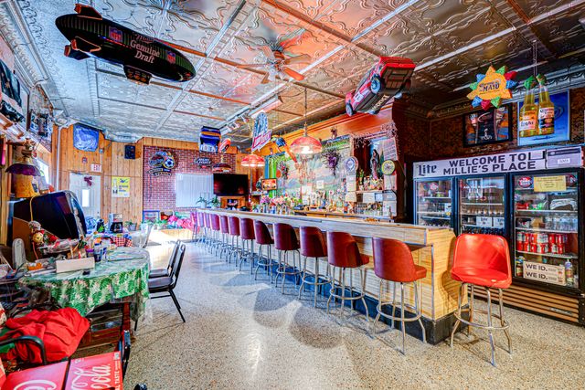 2345 S Central Avenue, Cicero, IL 60804