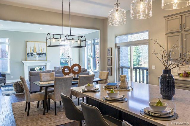 14103 Regatta Bay Drive, Shelby, MI 48315