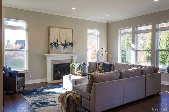 14103 Regatta Bay Drive, Shelby, MI 48315