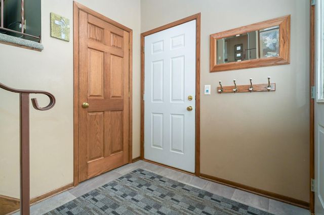 1794 17th Avenue NW, New Brighton, MN 55112