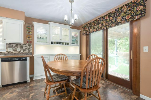 1794 17th Avenue NW, New Brighton, MN 55112