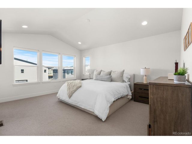 7856 W 43rd Pl, Wheat Ridge, CO 80033