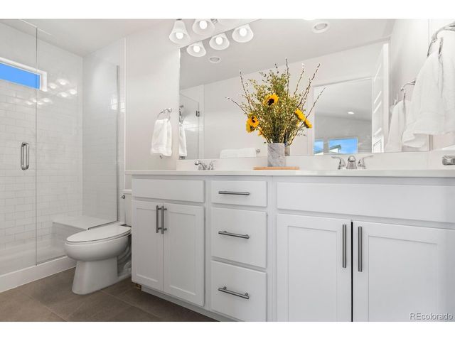 7856 W 43rd Pl, Wheat Ridge, CO 80033