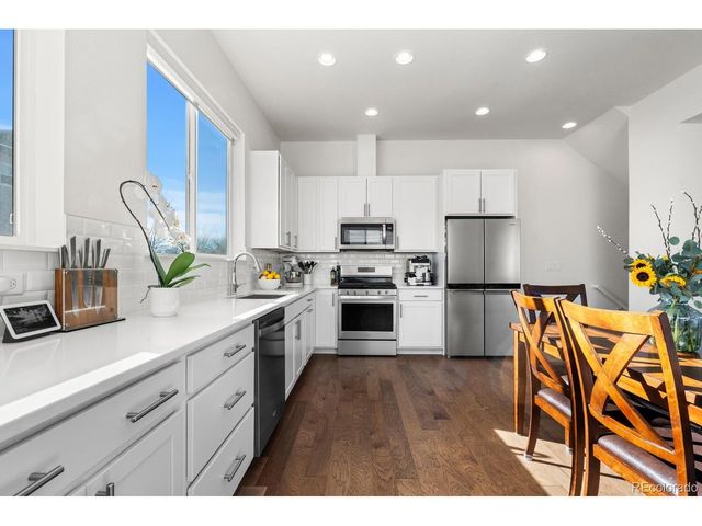 7856 W 43rd Pl, Wheat Ridge, CO 80033