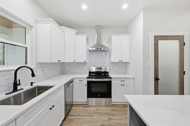 235 Dogwood Road, Brookeland, TX 75931