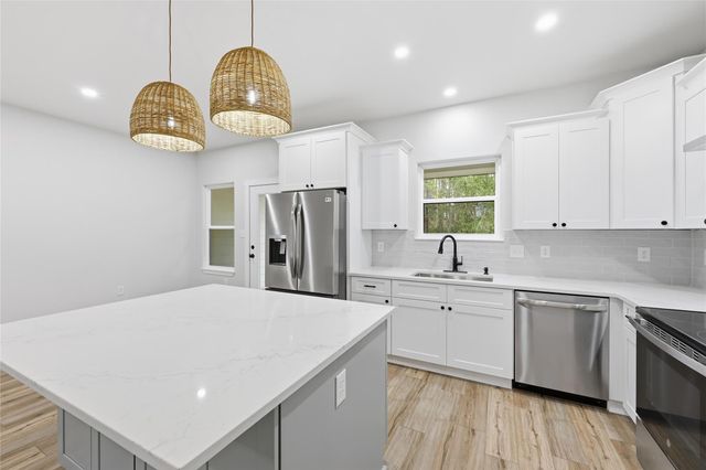 235 Dogwood Road, Brookeland, TX 75931