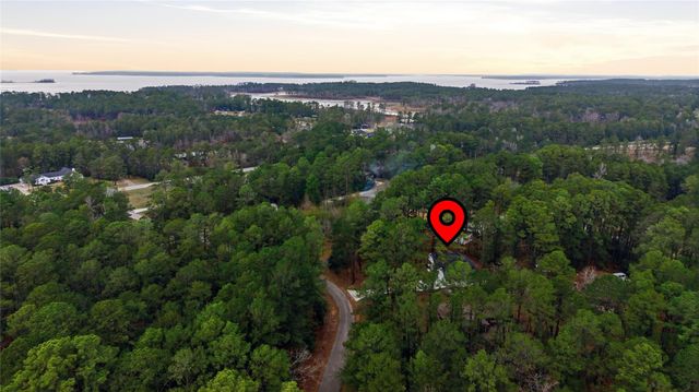 235 Dogwood Road, Brookeland, TX 75931