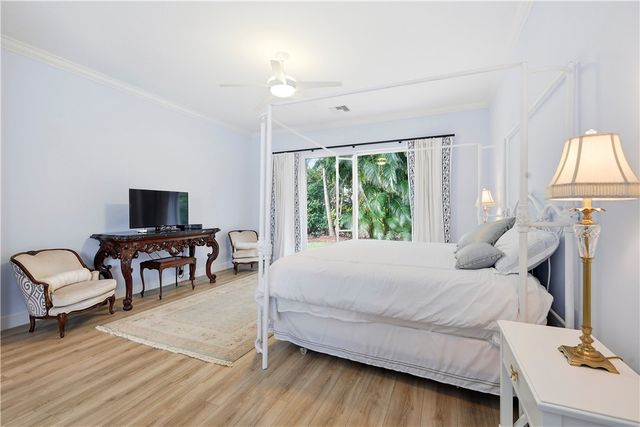 2065 Indian Summer Lane, Vero Beach, FL 32963