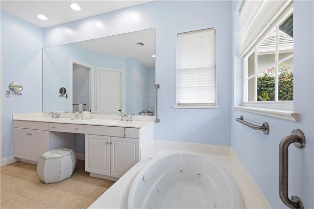 2065 Indian Summer Lane, Vero Beach, FL 32963