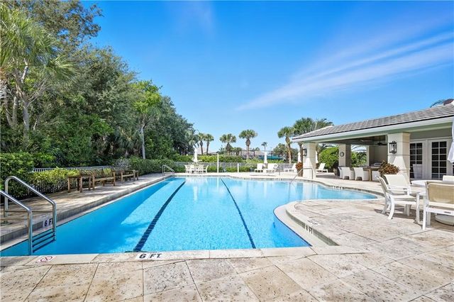 2065 Indian Summer Lane, Vero Beach, FL 32963