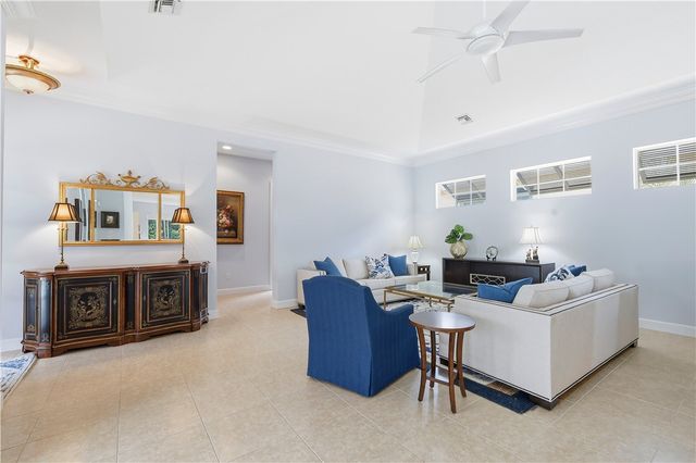 2065 Indian Summer Lane, Vero Beach, FL 32963