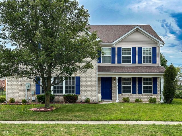 8560 N Springview Drive, Mccordsville, IN 46055