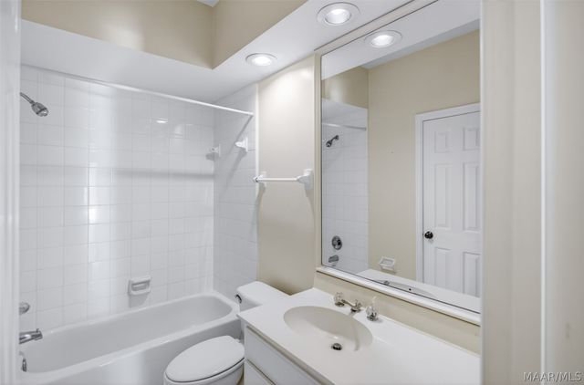 8372 Brittany Place, Montgomery, AL 36117