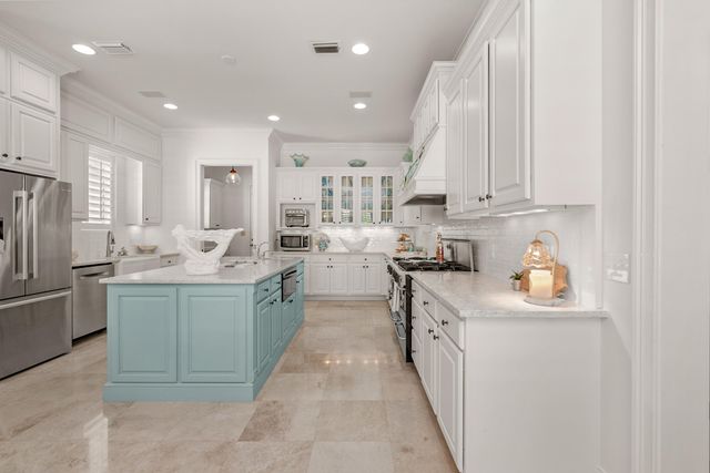 1474 E Baytowne Avenue, Miramar Beach, FL 32550