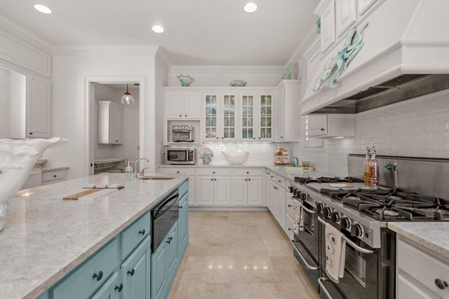 1474 E Baytowne Avenue, Miramar Beach, FL 32550