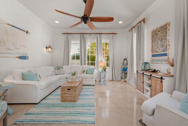 1474 E Baytowne Avenue, Miramar Beach, FL 32550