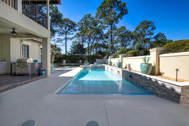 1474 E Baytowne Avenue, Miramar Beach, FL 32550