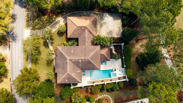 1474 E Baytowne Avenue, Miramar Beach, FL 32550