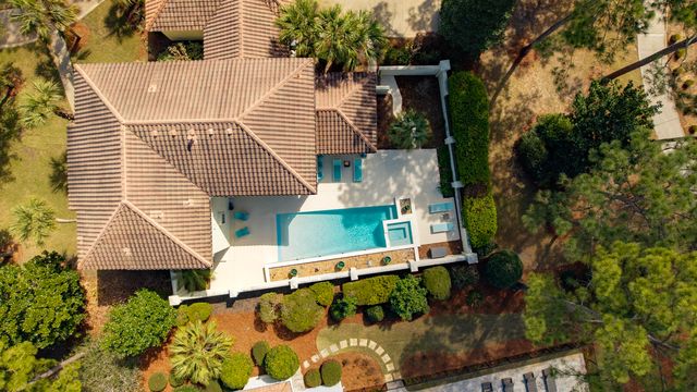 1474 E Baytowne Avenue, Miramar Beach, FL 32550