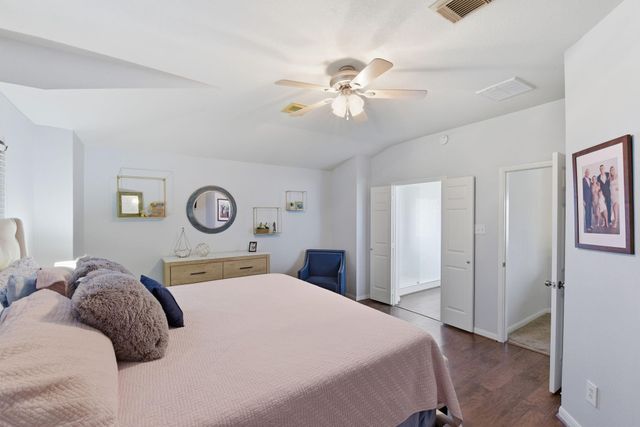 32203 Willow Creek Park, Conroe, TX 77385