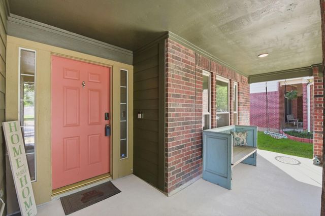 32203 Willow Creek Park, Conroe, TX 77385