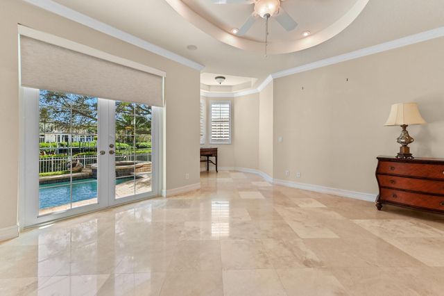 8817 SE Compass Island Way, Jupiter, FL 33458