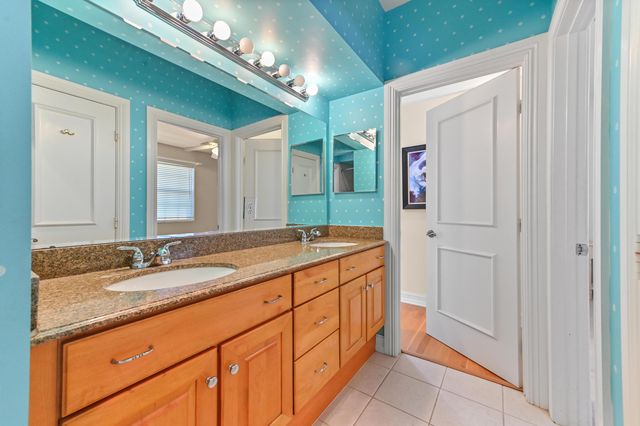 8817 SE Compass Island Way, Jupiter, FL 33458