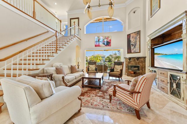 8817 SE Compass Island Way, Jupiter, FL 33458