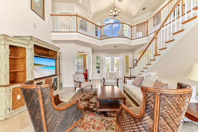 8817 SE Compass Island Way, Jupiter, FL 33458