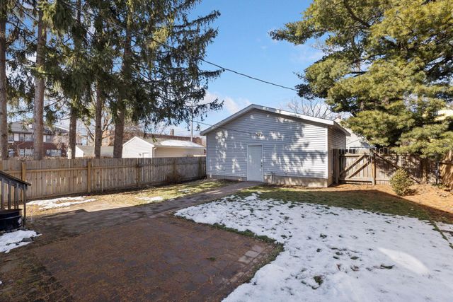 1525 Sherburne Avenue, Saint Paul, MN 55104