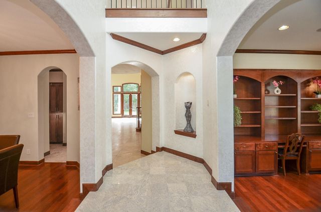 1402 Lynnview Drive, Houston, TX 77055