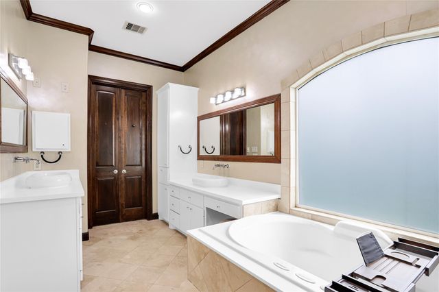 1402 Lynnview Drive, Houston, TX 77055