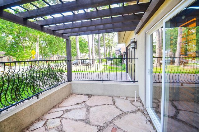 1402 Lynnview Drive, Houston, TX 77055