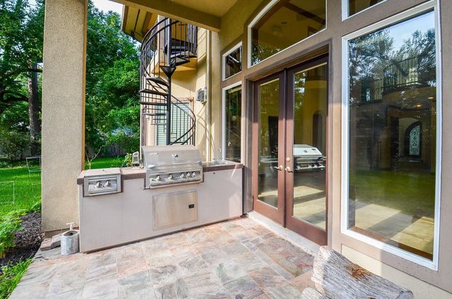 1402 Lynnview Drive, Houston, TX 77055