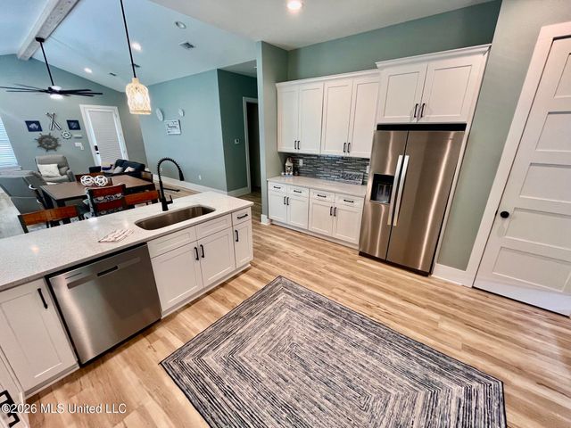 127 17th Street, Gulfport, MS 39507