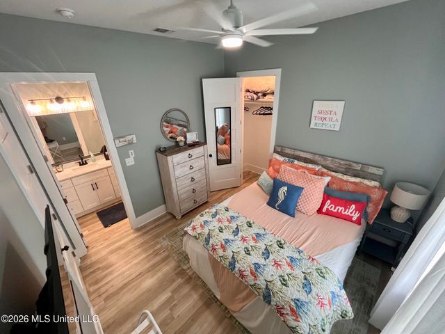 127 17th Street, Gulfport, MS 39507